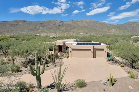 10861 E Adobe Creek Pl, Tucson, AZ 85749