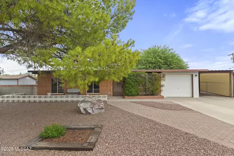 6941 S Pacheco Ave, Tucson, AZ 85756