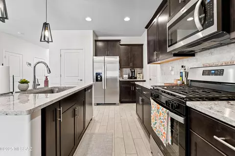 Kitchen - 12608 E Caden Dr, Vail, AZ 85641 photo 2 of 3