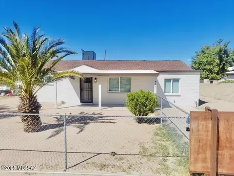 858 W Santa Rosa St, Tucson, AZ 85706