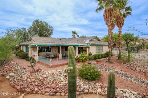 17006 S La Canada Dr, Sahuarita, AZ 85629