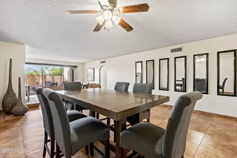 422 N Dodge Blvd, Tucson, AZ 85716