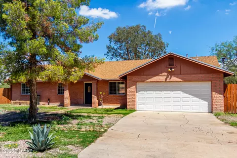 1065 Pelo Ct, Rio Rico, AZ 85648