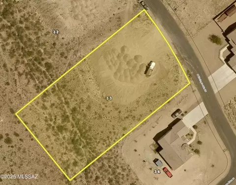 1479 N Blazing Saddle Rd, Vail, AZ 85641