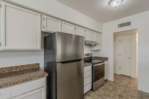 8355 E Ruby Dr, Tucson, AZ 85730 photo 13