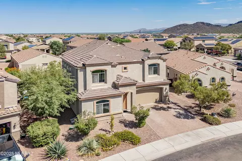 8928 W Silent Saguaro Dr, Marana, AZ 85653