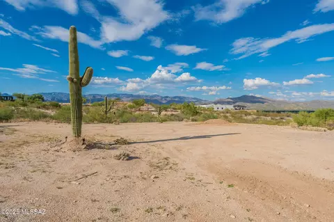 440 S Pinto Pl, Tucson, AZ 85748
