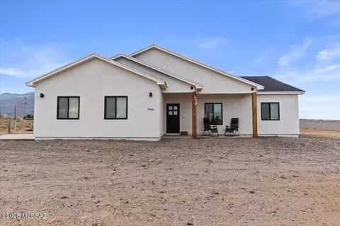 7980 S Billiards Ln, Safford, AZ 85546