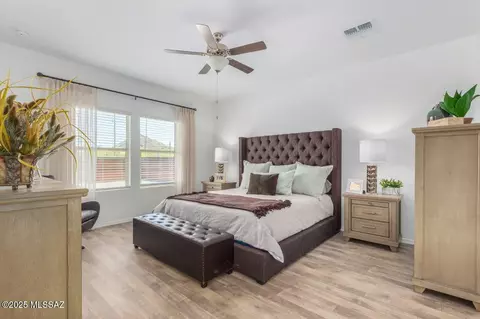 Bedroom - 1044 S Chatfield Ave, Vail, AZ 85641 photo 2 of 10
