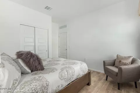 Bedroom - 1044 S Chatfield Ave, Vail, AZ 85641 photo 8 of 10