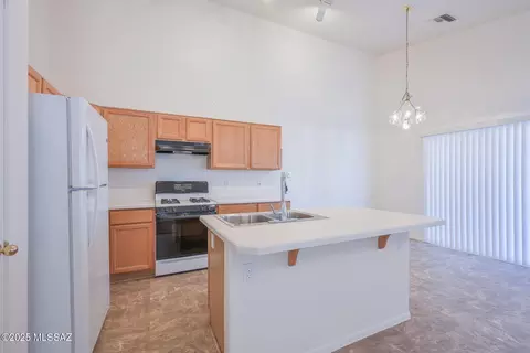 8966 E Autumn Sage St, Tucson, AZ 85747 photo 21