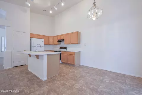 8966 E Autumn Sage St, Tucson, AZ 85747 photo 17