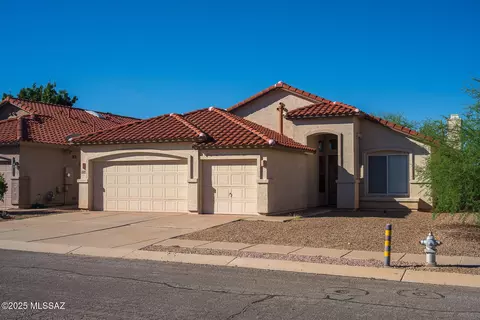 8966 E Autumn Sage St, Tucson, AZ 85747 photo 8