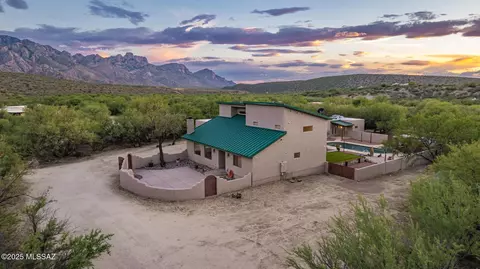 5100 E Golder Ranch Dr, Tucson, AZ 85739
