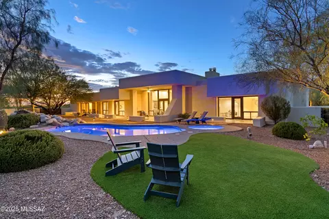4495 N Via De La Granja, Tucson, AZ 85718