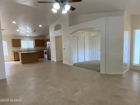 Living - 13268 E Mesquite Flat Spring Dr, Vail, AZ 85641 photo 5 of 7