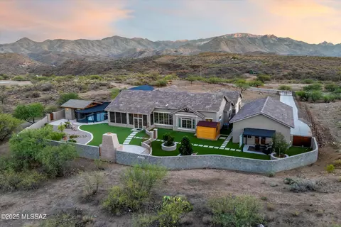 67848 E Madison Rd, Oracle, AZ 85623