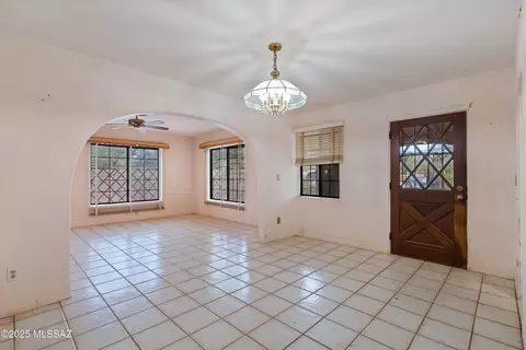 11134 Edison St, Tucson, AZ 85749 photo 8