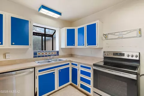 11134 Edison St, Tucson, AZ 85749 photo 15