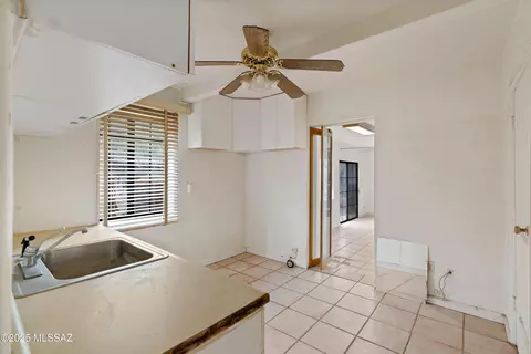 11134 Edison St, Tucson, AZ 85749 photo 19