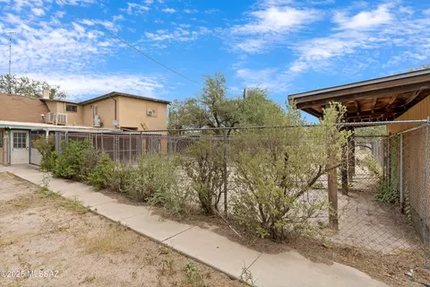 11134 Edison St, Tucson, AZ 85749 photo 37