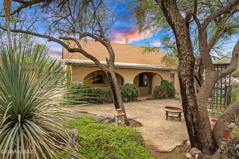 11134 Edison St, Tucson, AZ 85749 photo 1