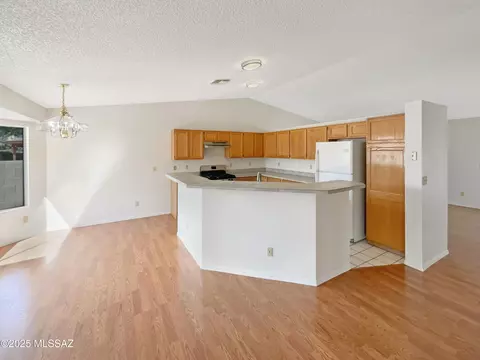 Kitchen - 9624 E Azuma Way, Tucson, AZ 85747 photo 2 of 3