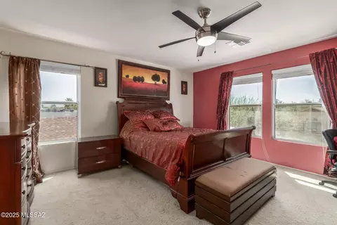 Bedroom - 5920 E Tercel Dr, Tucson, AZ 85756 photo 1 of 5