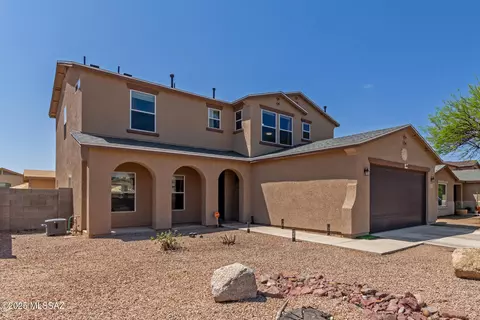 Exterior - 5920 E Tercel Dr, Tucson, AZ 85756 photo 4 of 6
