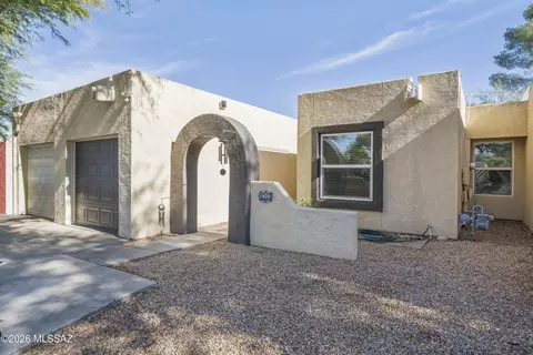 1930 N Frances Blvd, Tucson, AZ 85712