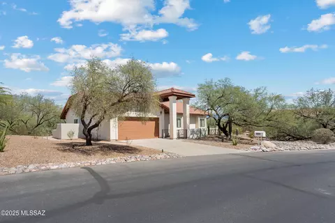 8121 E Coronado Rd, Tucson, AZ 85750 photo 3