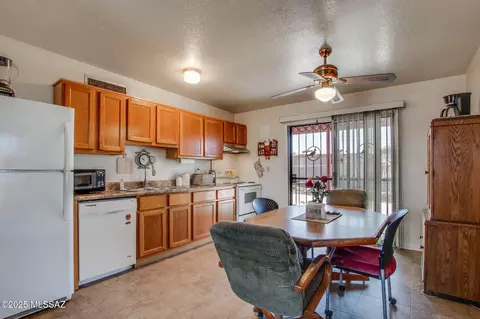 Kitchen - 2306 E Walnut St, Tucson, AZ 85706 photo 3 of 3