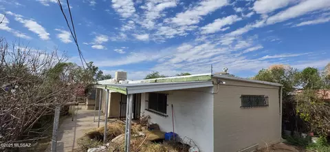 2011 E 18th St, Tucson, AZ 85719