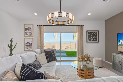Living - 1145 S Nedra Pl, Vail, AZ 85641 photo 2 of 4