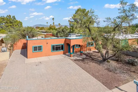 2842 N Cloverland Ave, Tucson, AZ 85712