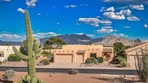 2743 S Tree Gables Dr, Green Valley, AZ 85614