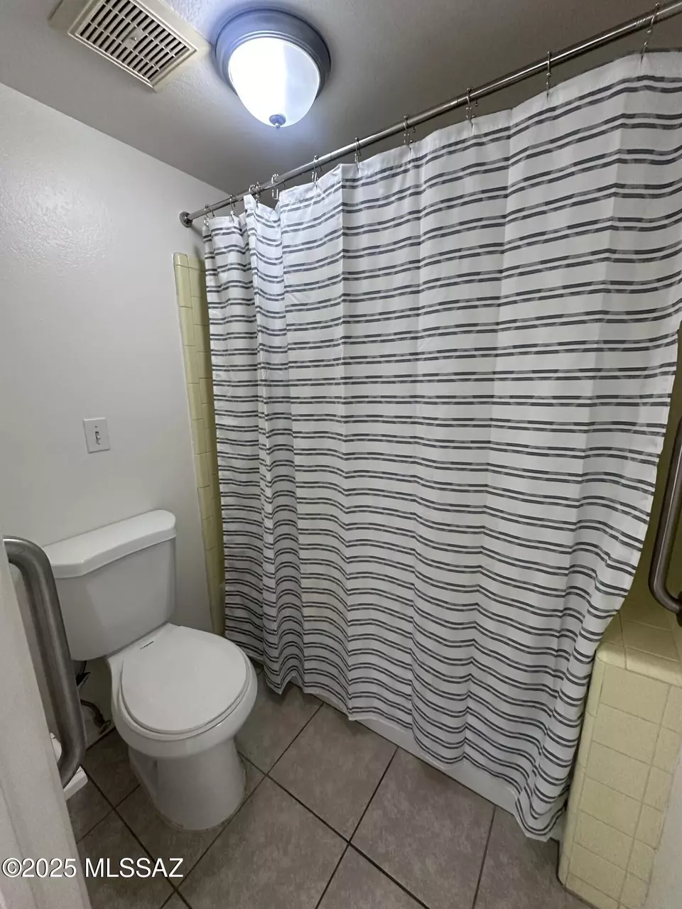 Bath - 455 S Camino Seco, Tucson, AZ 85710 photo 4 of 4