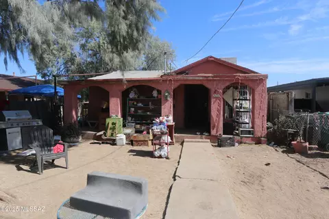 308 W 7th St, Eloy, AZ 85131