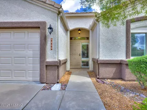 7469 E Maritime Dr, Tucson, AZ 85756 photo 3