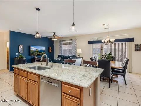 7469 E Maritime Dr, Tucson, AZ 85756 photo 14