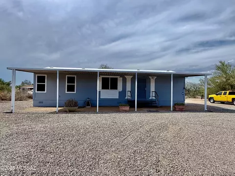 7855 N Prorodeo Rd, Tucson, AZ 85743