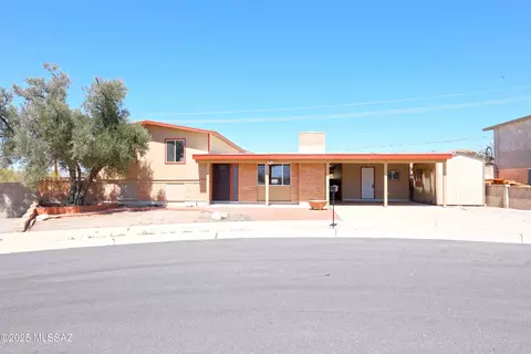 Exterior - 8251 E 3rd Pl, Tucson, AZ 85710 photo 5 of 5