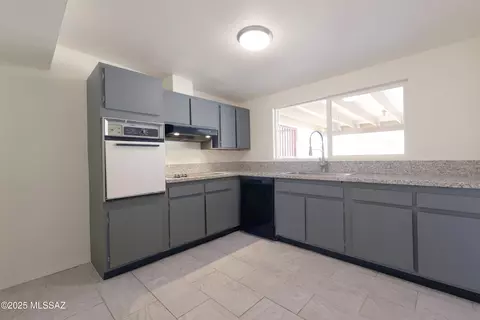 Kitchen - 8251 E 3rd Pl, Tucson, AZ 85710 photo 2 of 2