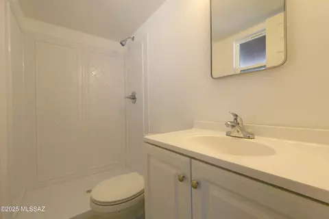 Bath - 8251 E 3rd Pl, Tucson, AZ 85710 photo 3 of 3