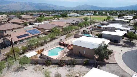 View/Area - 8251 E 3rd Pl, Tucson, AZ 85710 photo 3 of 3