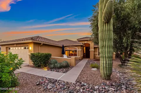 2643 E Nathan Way, Green Valley, AZ 85614