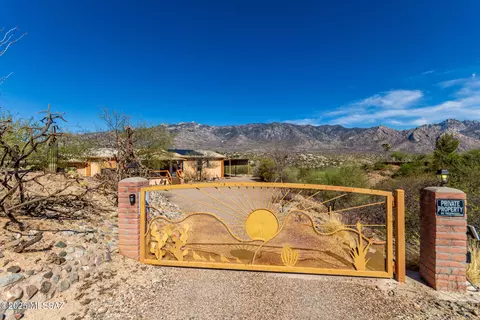 14702 N Fiesta Dr, Tucson, AZ 85739