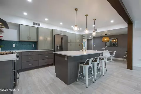 Kitchen - 4432 E Burns St, Tucson, AZ 85711 photo 6 of 7