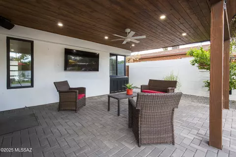 Exterior - 4432 E Burns St, Tucson, AZ 85711 photo 6 of 11