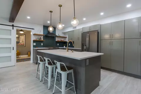 Kitchen - 4432 E Burns St, Tucson, AZ 85711 photo 4 of 7
